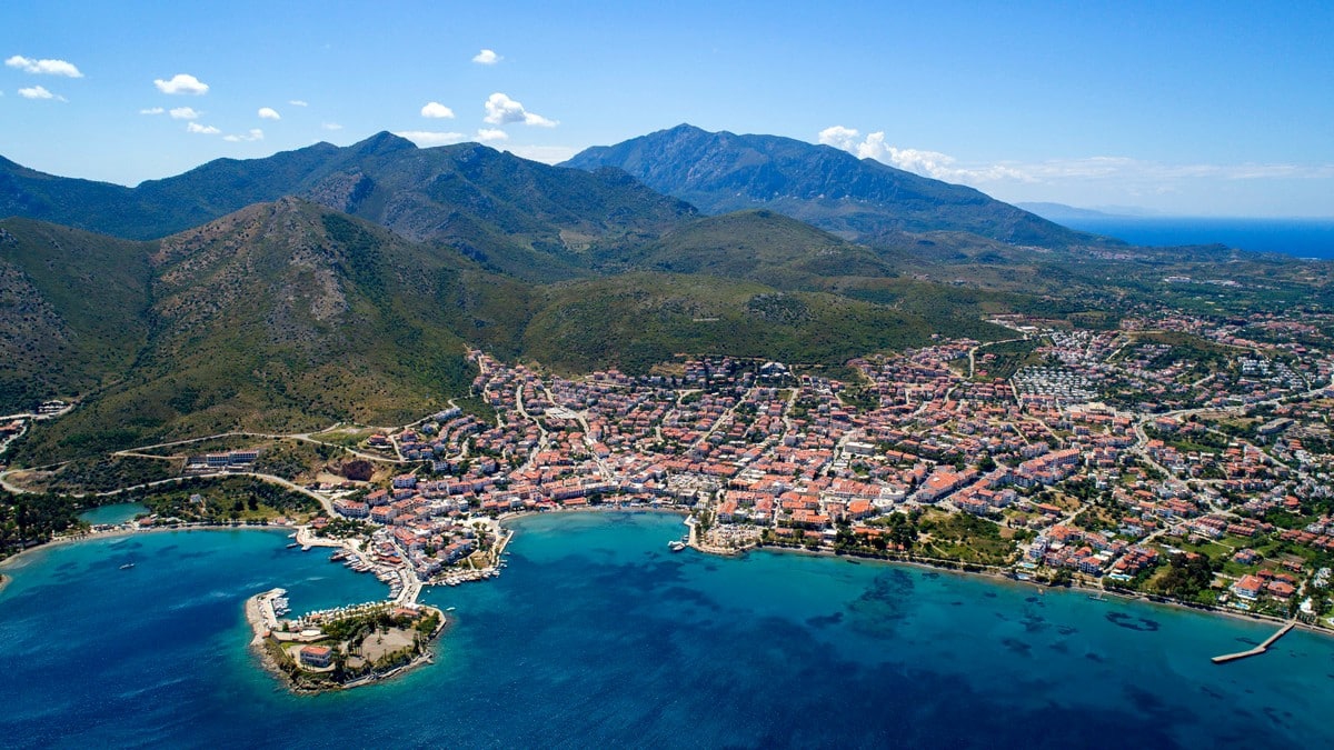 Mandalina Kokulu Sokaklar: Eski Datçada Rüzgarn Peinde Bir Yolculuk